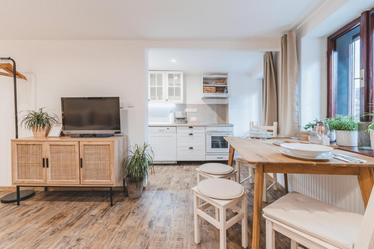 Konekt Apartment Cesky Krumlov Luaran gambar